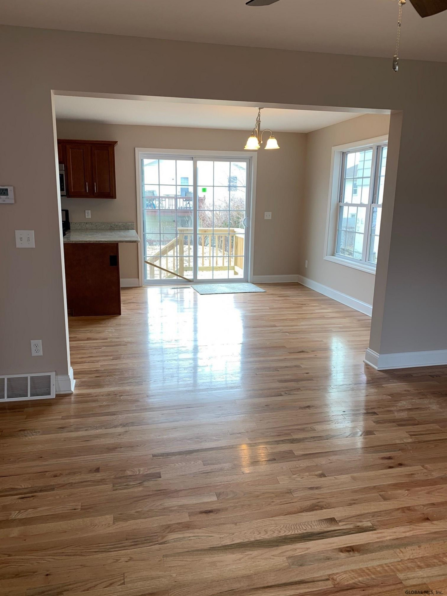 20 Canton Street Schenectady, NY 12304 - Photo 8 of 23 Photo 8