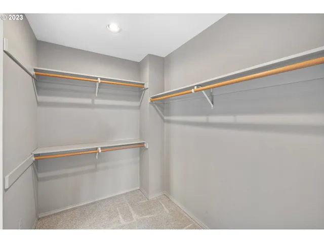 $1,099,000 | 19770 Wildwood Drive, West Linn, OR 97068