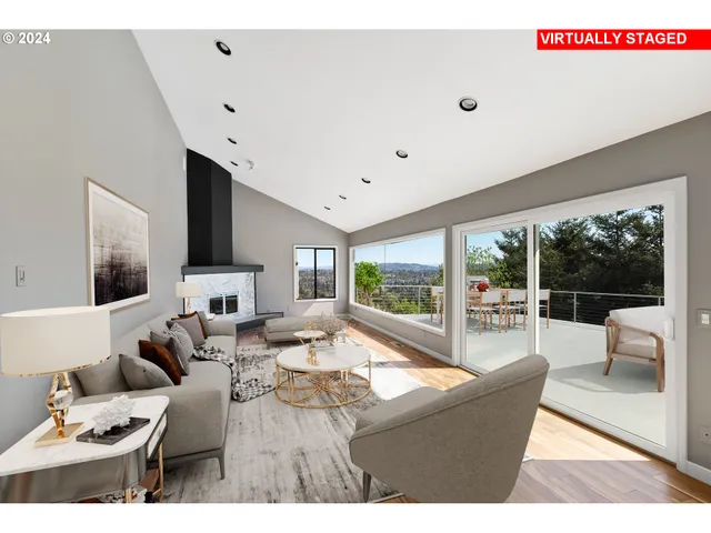 $1,099,000 | 19770 Wildwood Drive, West Linn, OR 97068