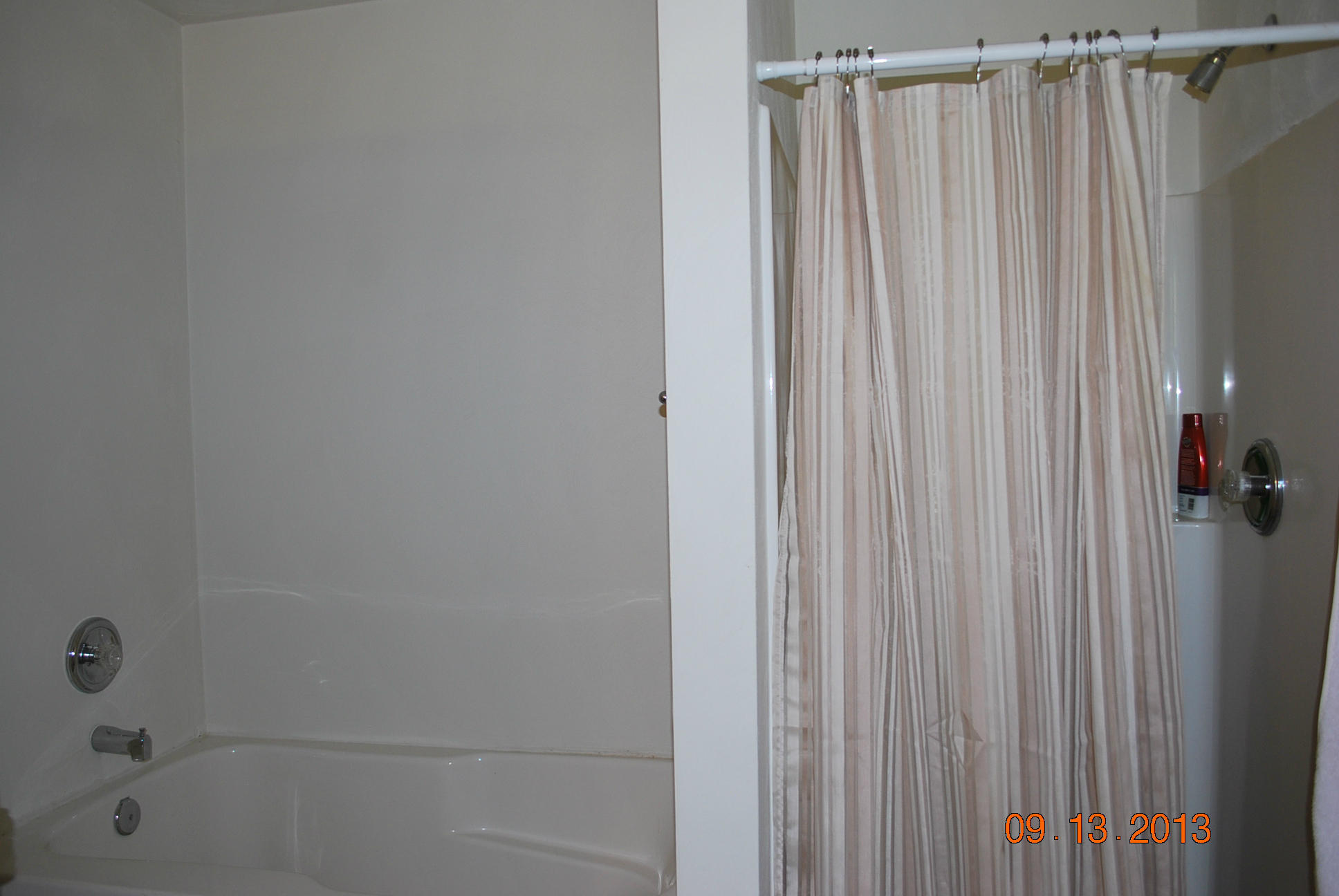 2777 Highland Road Roanoke, VA 24014 - Photo 22 of 56 a bathroom with a shower and a window