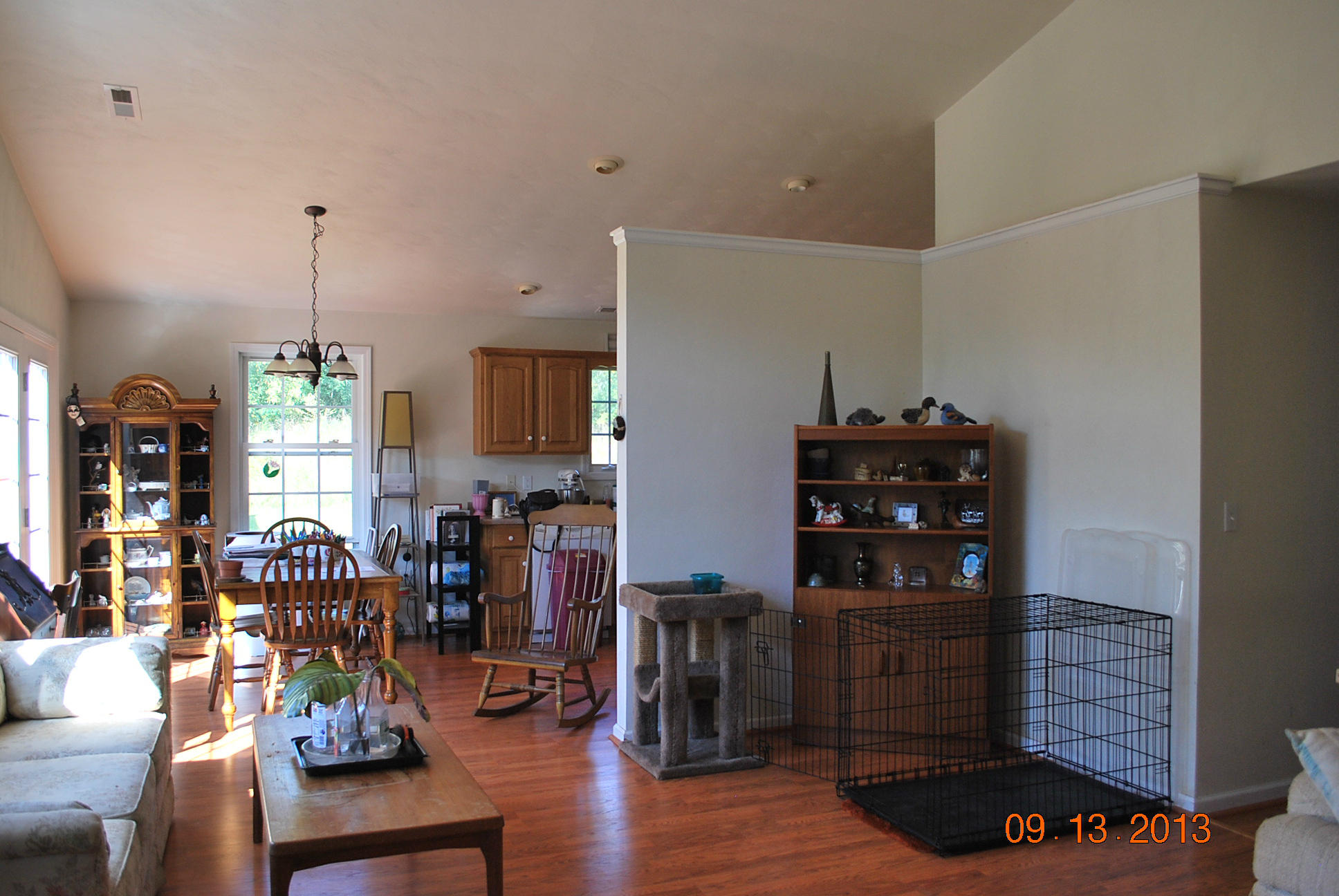 2777 Highland Road Roanoke, VA 24014 - Photo 5 of 56 a living room with furniture and wooden floor