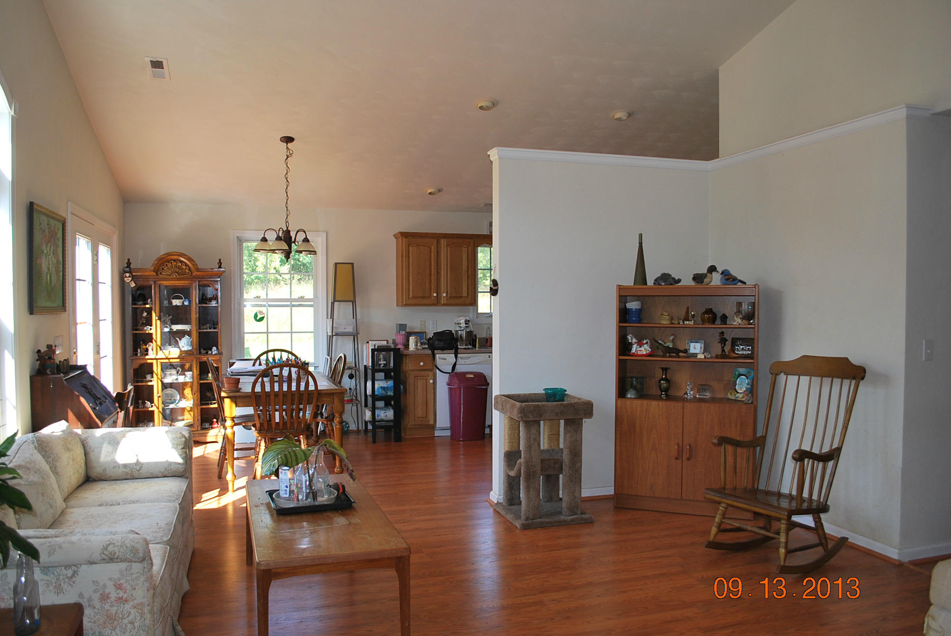 2777 Highland Road Roanoke, VA 24014 - Photo 9 of 56 a living room with furniture and wooden floor