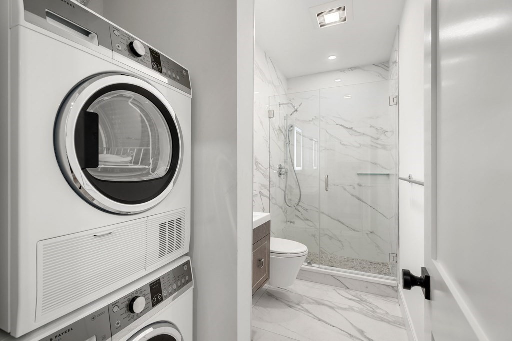 18 Grove Street, Unit 3 Boston, MA 02114 - Photo 3 of 17