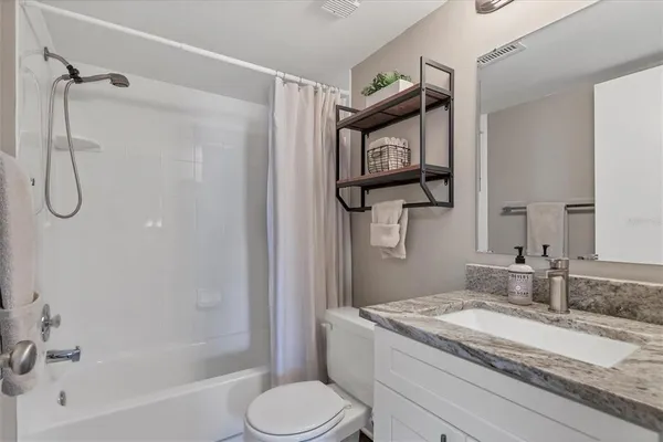 $1,800 | 3239 South Beneva Road, Unit 101, Sarasota, FL 34232