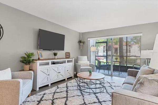 $1,800 | 3239 South Beneva Road, Unit 101, Sarasota, FL 34232