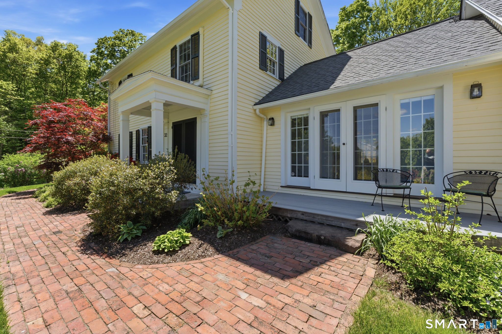 32 Juniper Road Bloomfield, CT 06002 - Photo 10 of 38