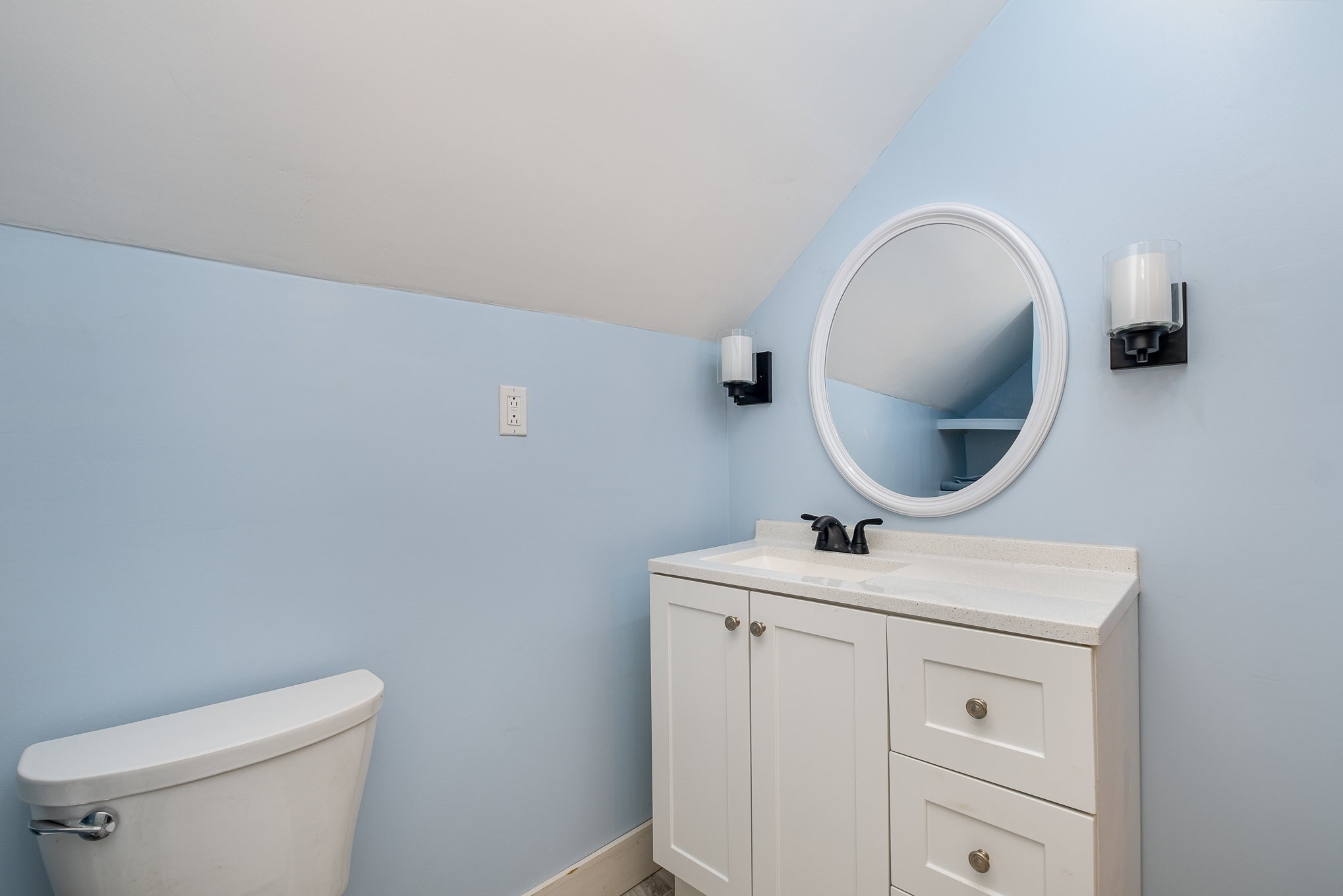 1604 Becca Lane Columbia, TN 38401 - Photo 21 of 54 a bathroom with a toilet sink and mirror