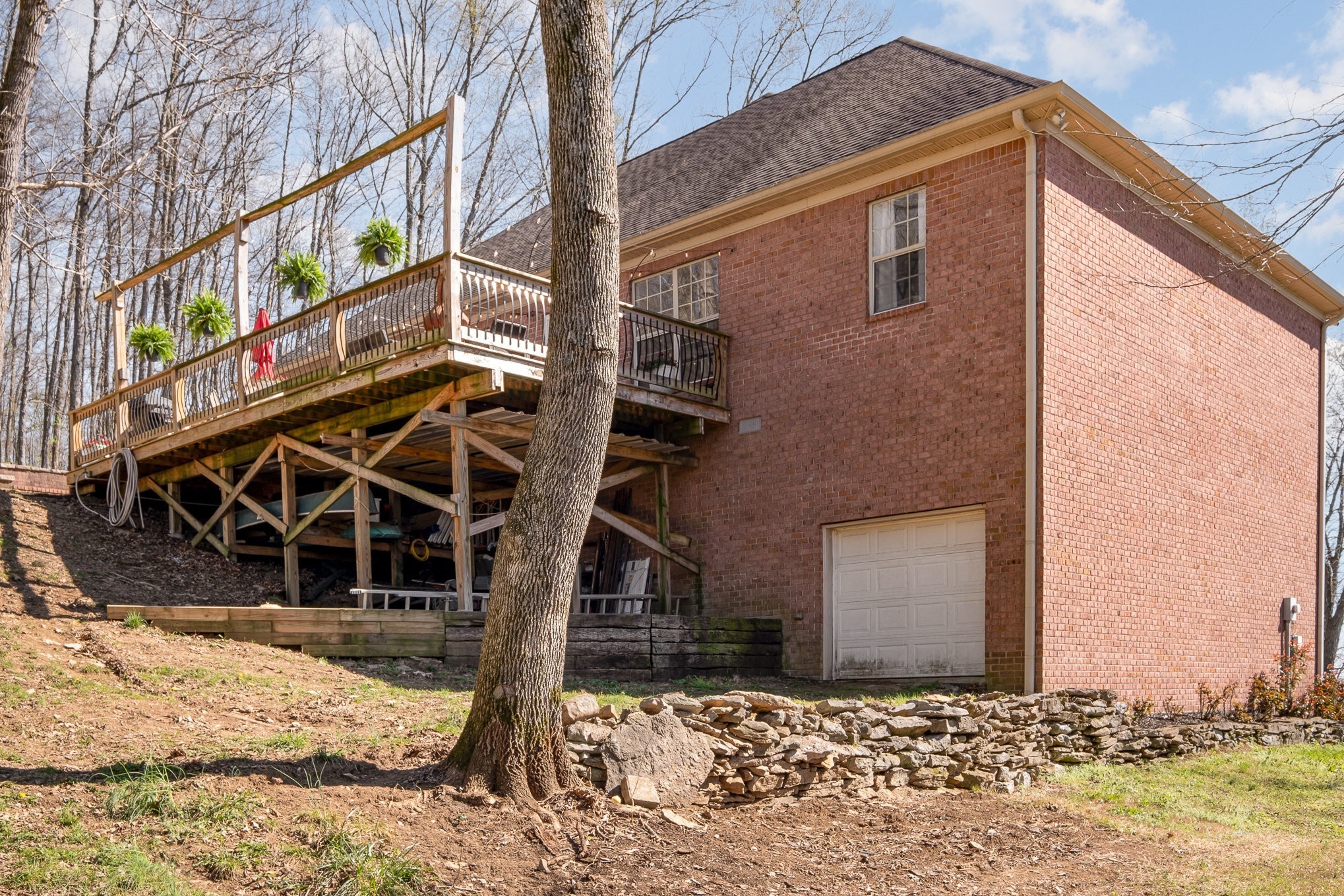1604 Becca Lane Columbia, TN 38401 - Photo 25 of 54 a front view of a house