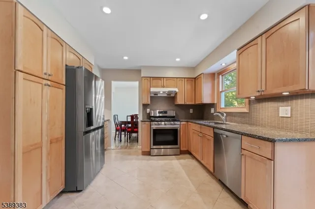 $825,000 | 2 Beverly Drive, Hillsborough, NJ 08844