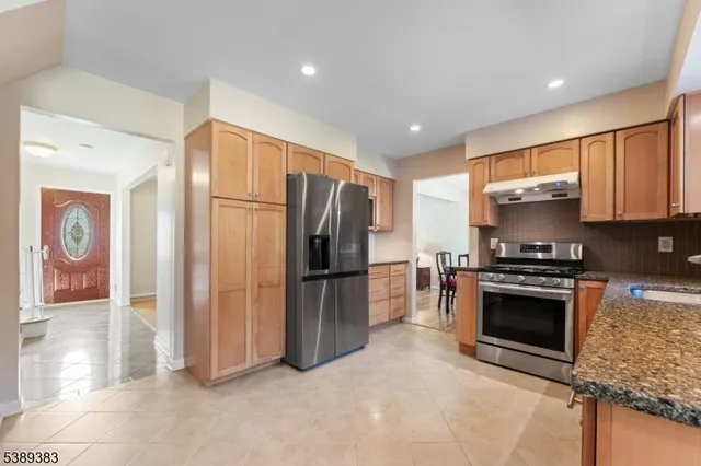 $825,000 | 2 Beverly Drive, Hillsborough, NJ 08844