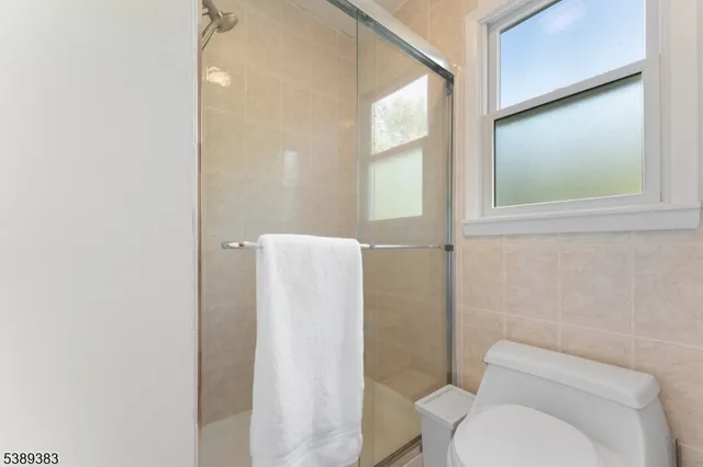 $825,000 | 2 Beverly Drive, Hillsborough, NJ 08844