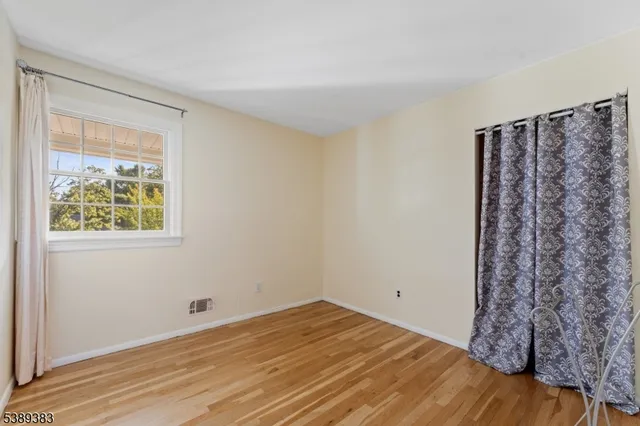 $825,000 | 2 Beverly Drive, Hillsborough, NJ 08844