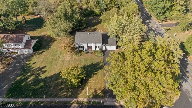 $825,000 | 2 Beverly Drive, Hillsborough, NJ 08844