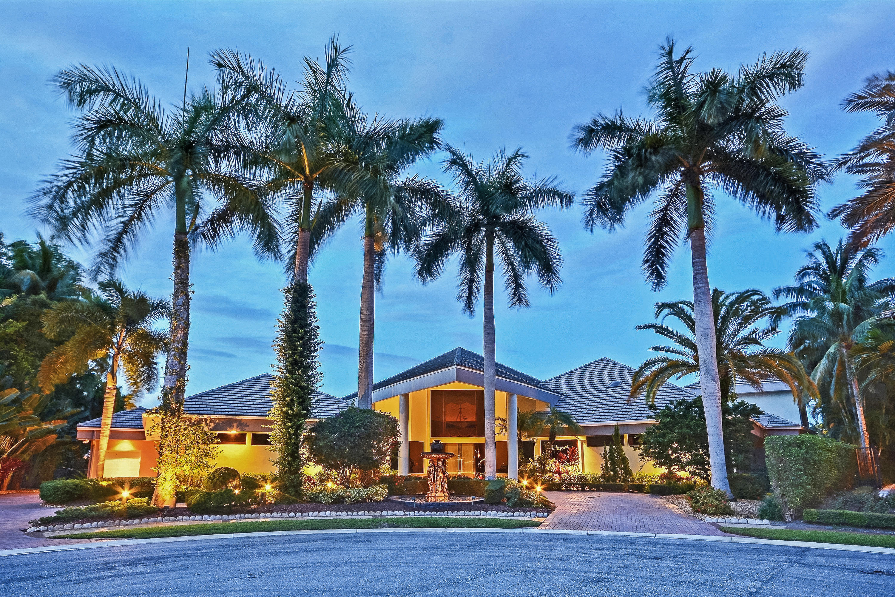 7887 Dunvagen Court Boca Raton, FL 33496 - Photo 1 of 11 exterior front
