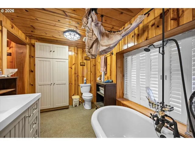 $725,000 | 2680 South Umpqua Road, Tiller, OR 97484