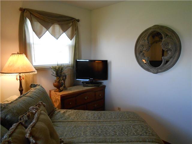 220 Edwards Road Circleville, OH 43113 - Photo 12 of 21 Gallery Image 12