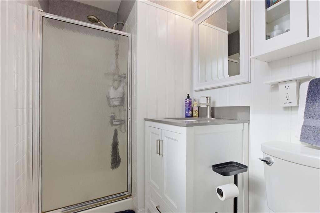 2221 Washington Road Pittsburgh, PA 15241 - Photo 14 of 48