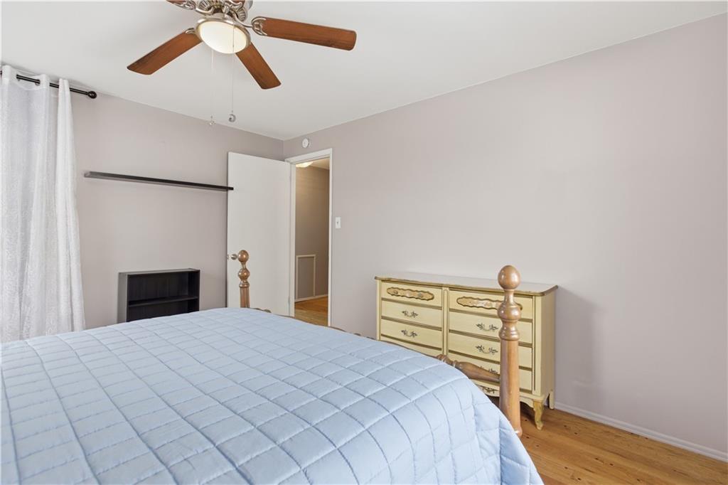 2221 Washington Road Pittsburgh, PA 15241 - Photo 16 of 48