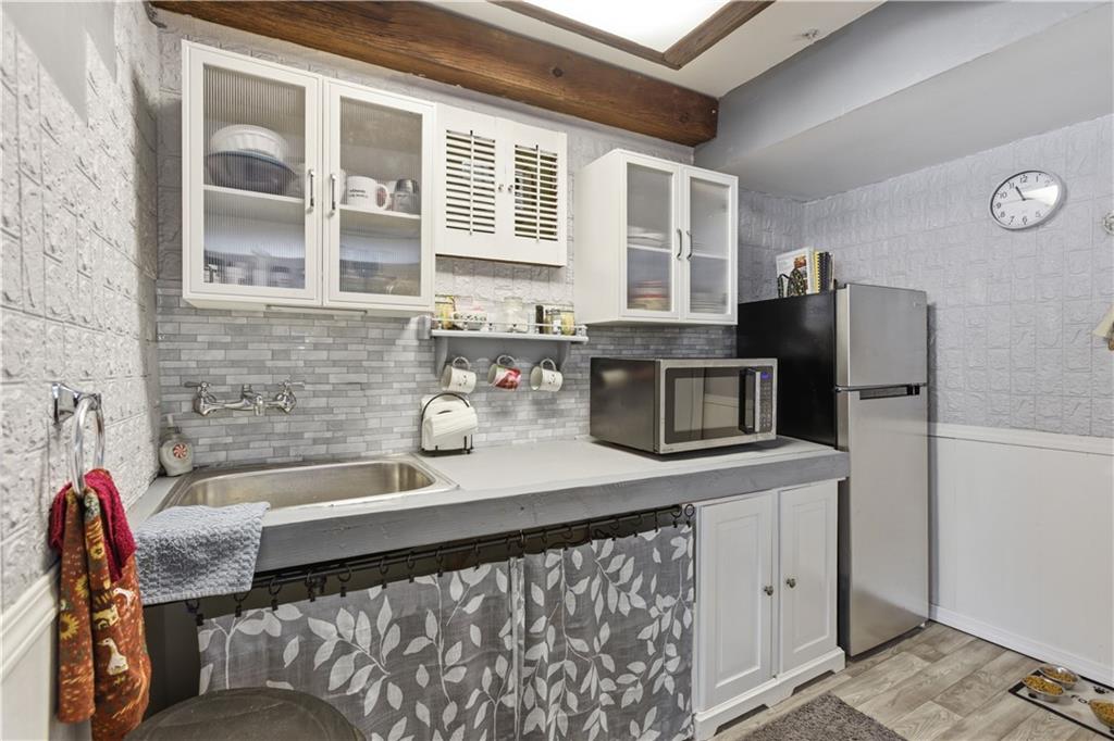 2221 Washington Road Pittsburgh, PA 15241 - Photo 23 of 48