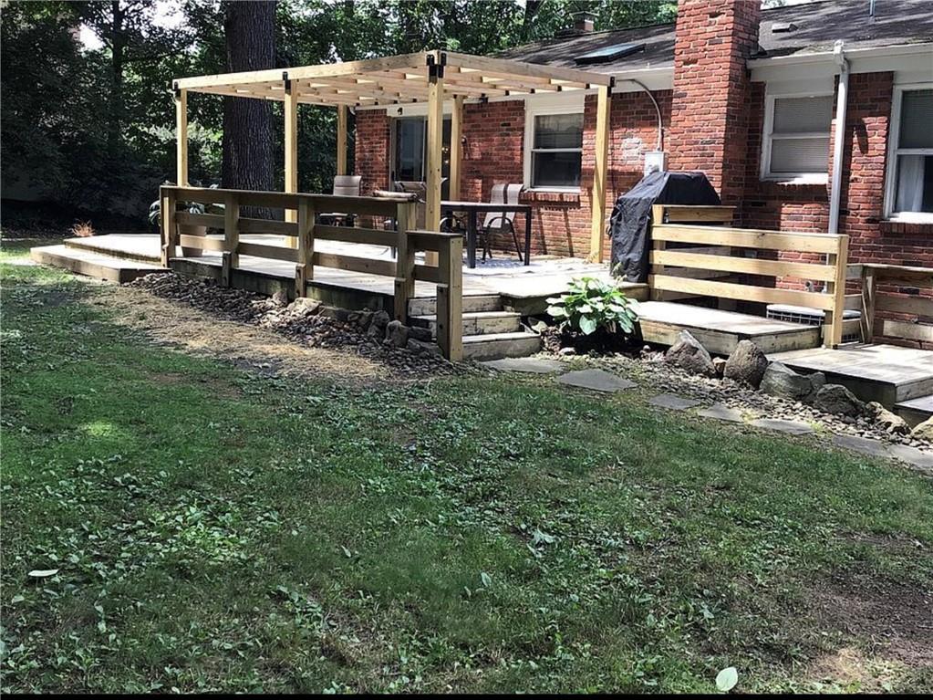 2221 Washington Road Pittsburgh, PA 15241 - Photo 45 of 48 (Previous exterior photos - before new roof - to show exterior in nicer weather)