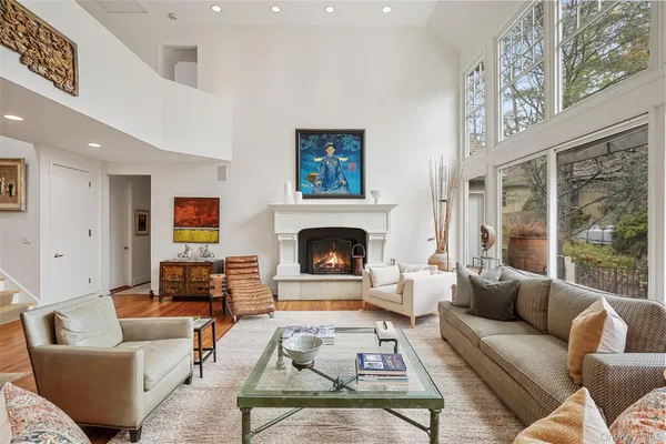 $2,295,000 | 17 Purchase Hills Drive, Purchase, NY 10577