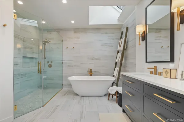 $2,295,000 | 17 Purchase Hills Drive, Purchase, NY 10577