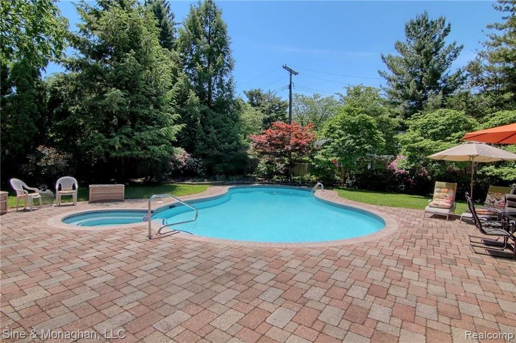 245 Vendome Road Grosse Pointe Farms, MI 48236 - Photo 39 of 42