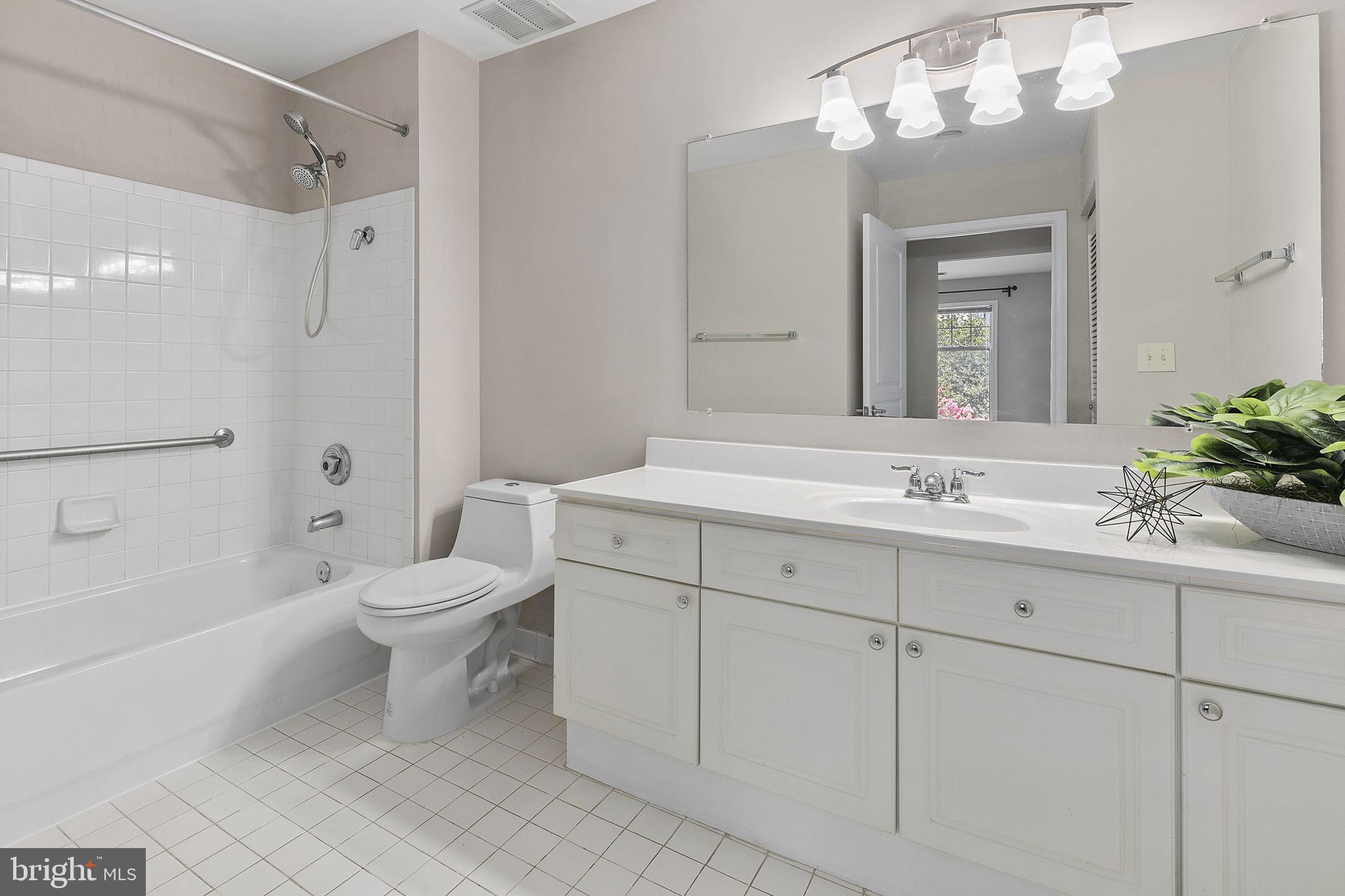5563 Seminary Road, Unit 313 Falls Church, VA 22041 - Photo 29 of 43