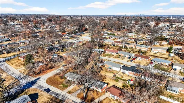 $239,900 | 4469 Mohegan Drive, St. Louis, MO 63123