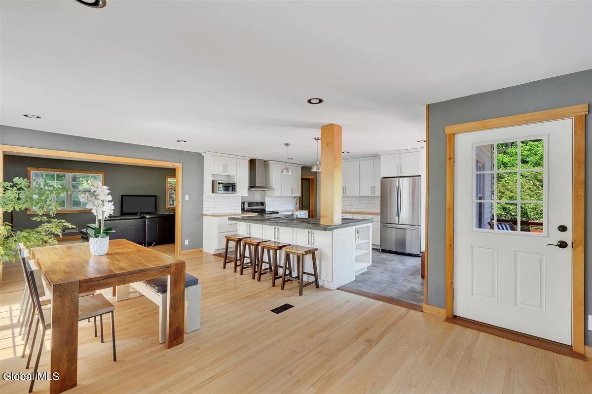 2307 Pine Ridge Road Niskayuna, NY 12309 - Photo 9 of 65 20-2307 Pine Ridge Rd-24