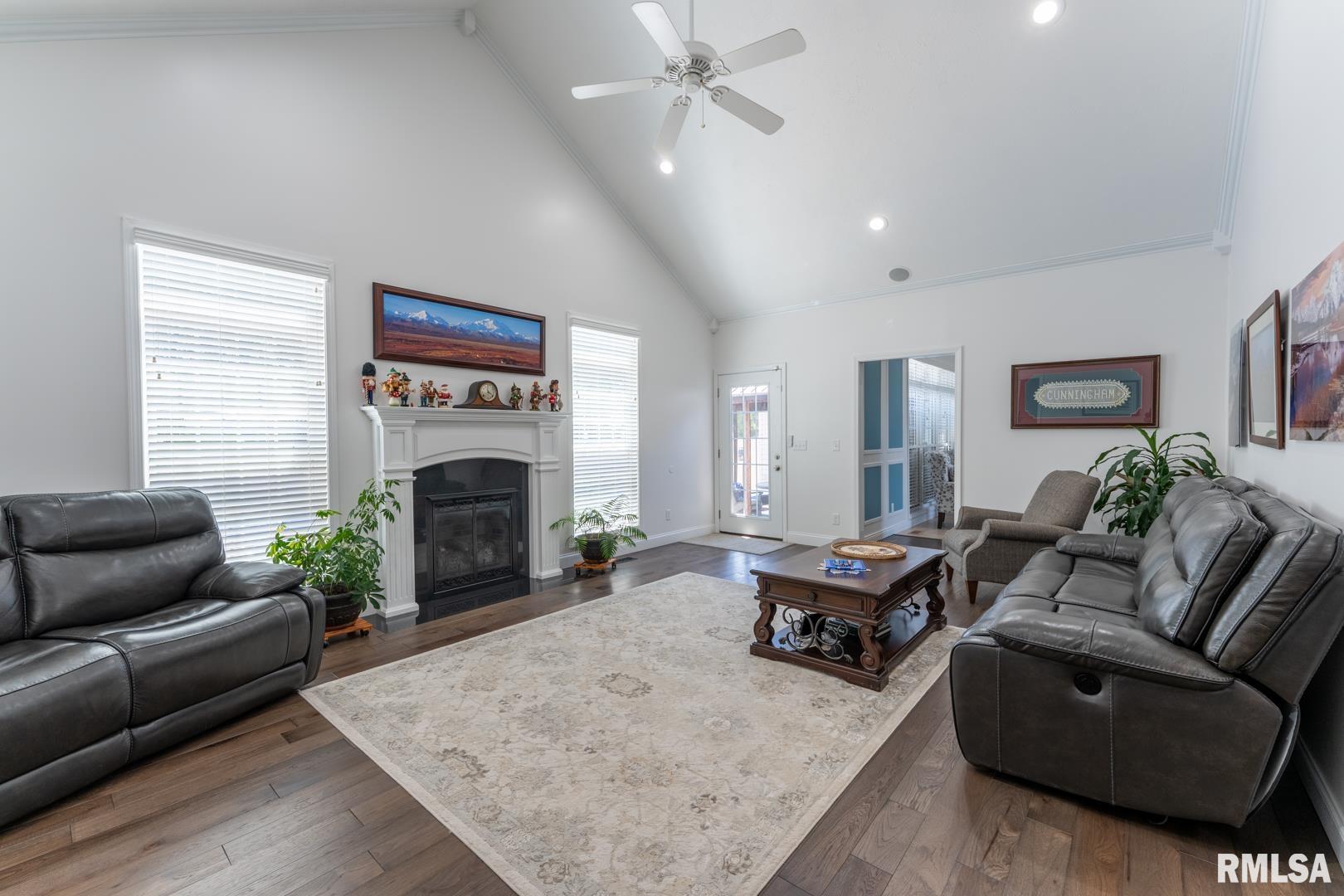1701 Oakshire Road Marion, IL 62959 - Photo 18 of 88
