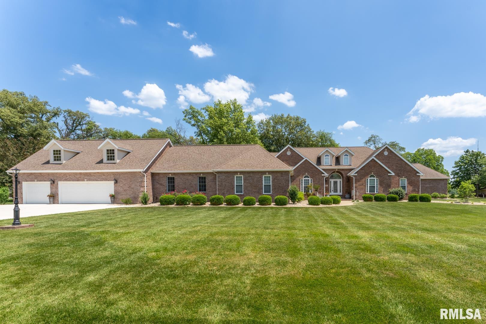 1701 Oakshire Road Marion, IL 62959 - Photo 3 of 88