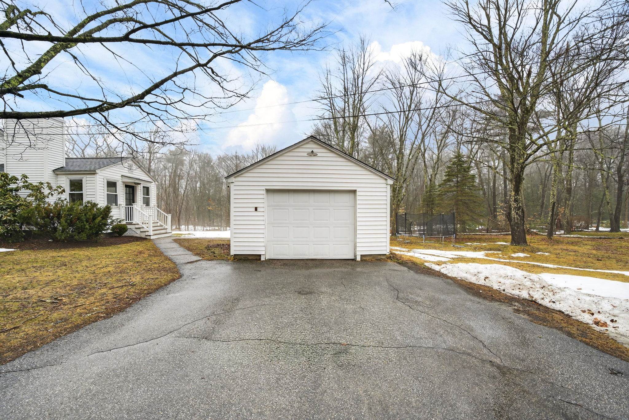 686 Old Candia Road Candia, NH 03034 - Photo 44 of 49