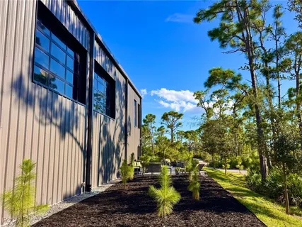 $3,000,000 | 4412 Pinetree Boulevard, St. James City, FL 33956