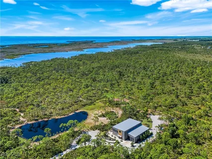 $3,000,000 | 4412 Pinetree Boulevard, St. James City, FL 33956