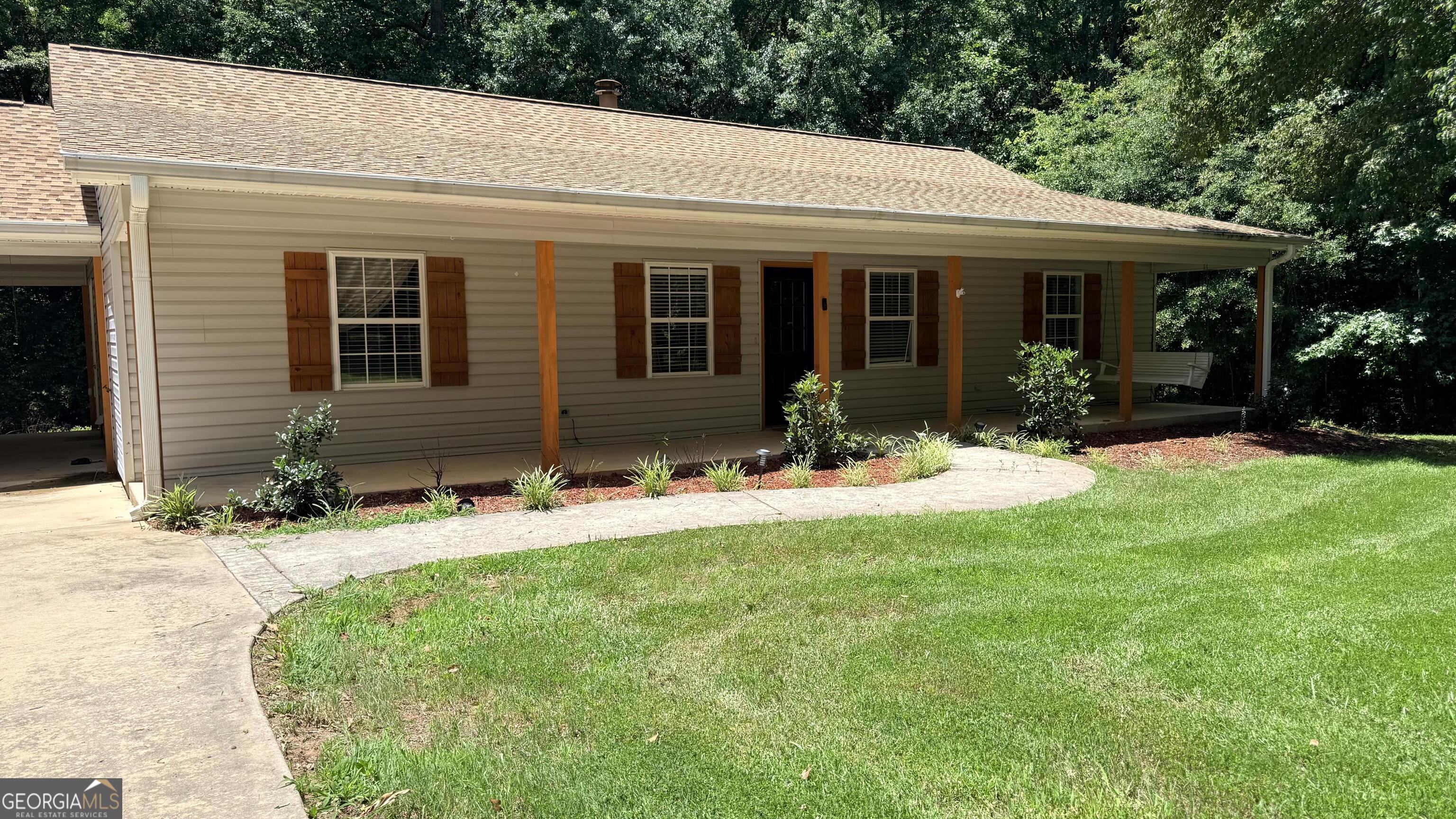 67 Fall Drive Zebulon, GA 30295 - Photo 1 of 35