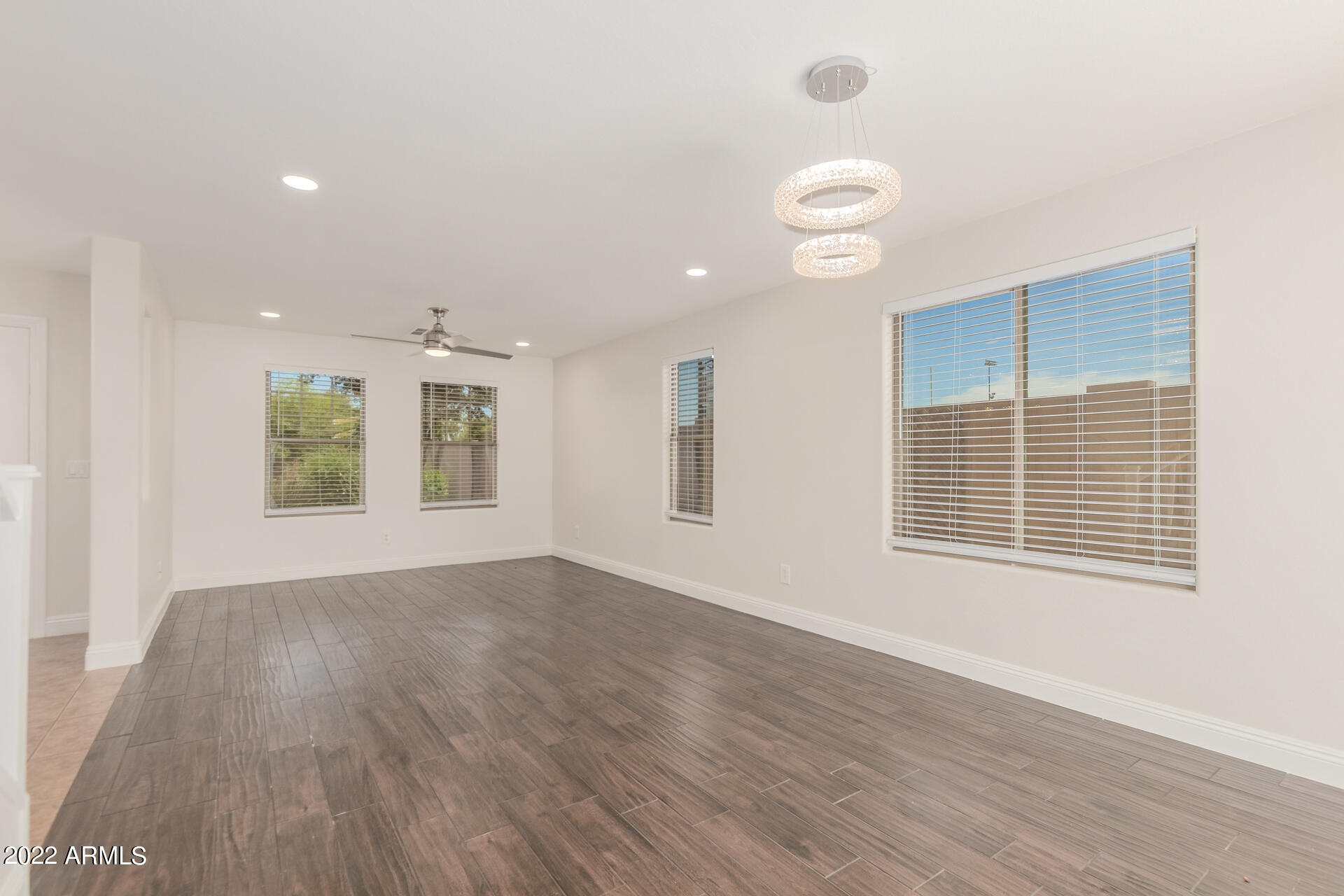 3031 East Harrison Street Gilbert, AZ 85295 - Photo 11 of 29 0011-10-Harrison