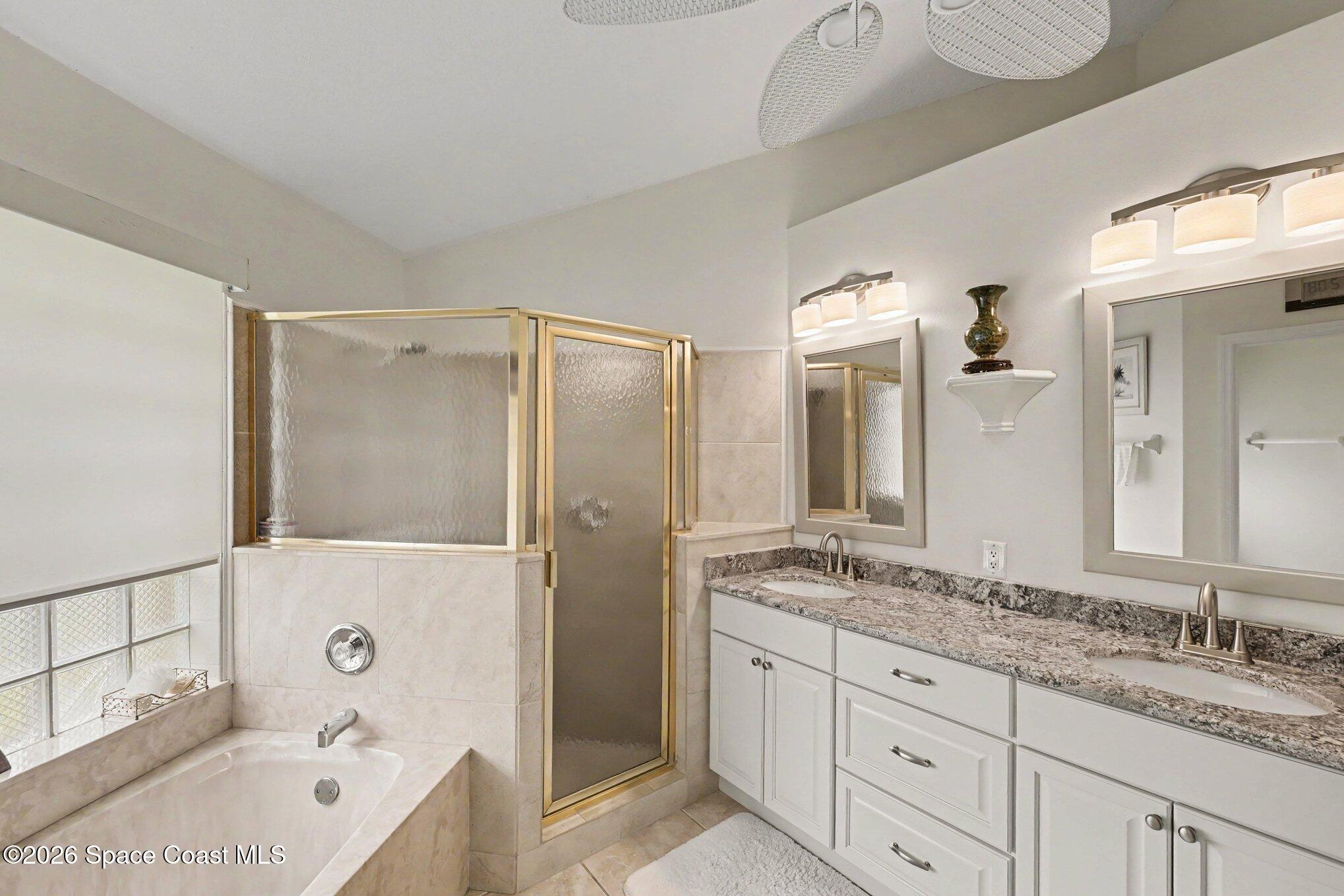 3900 St Armens Circle Melbourne, FL 32934 - Photo 14 of 21 Primary Bath