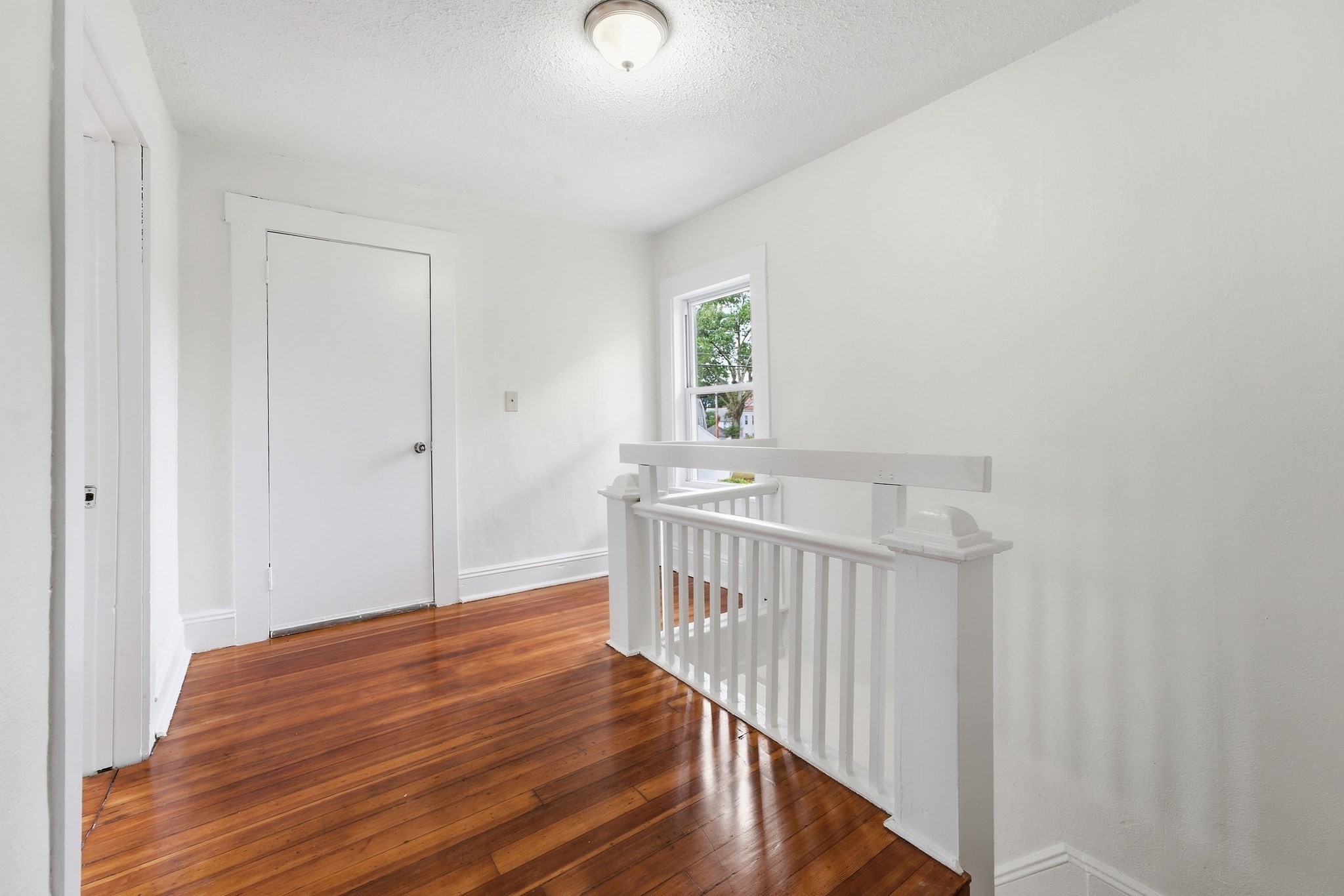 73 Jasper Street Springfield, MA 01109 - Photo 17 of 38 Gallery Image 17