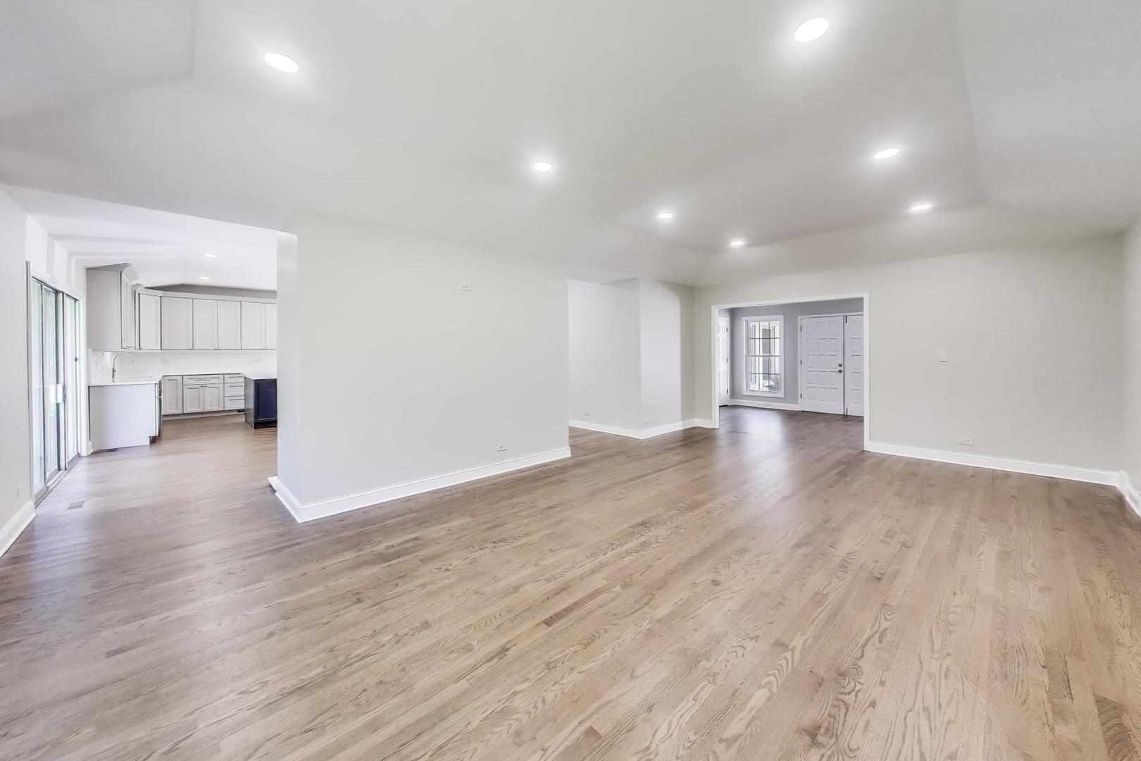 1627 South Ridge Road Lake Forest, IL 60045 - Photo 6 of 30 a view of empty room with wooden floor