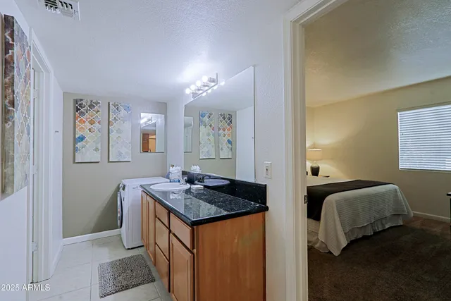$3,600 | 740 West Elm Street, Unit 116, Phoenix, AZ 85013
