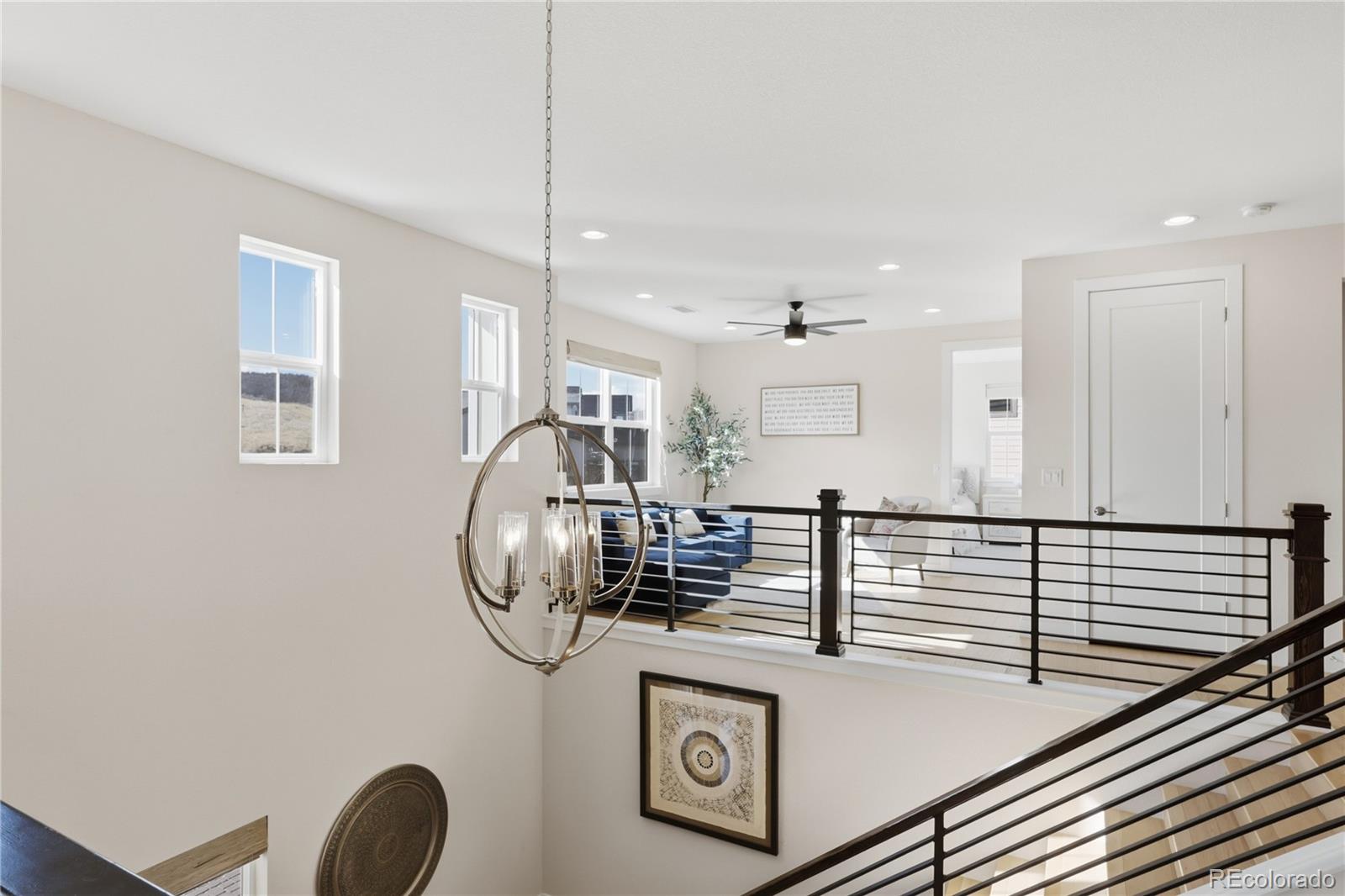 9625 Viewside Drive Lone Tree, CO 80124 - Photo 20 of 50