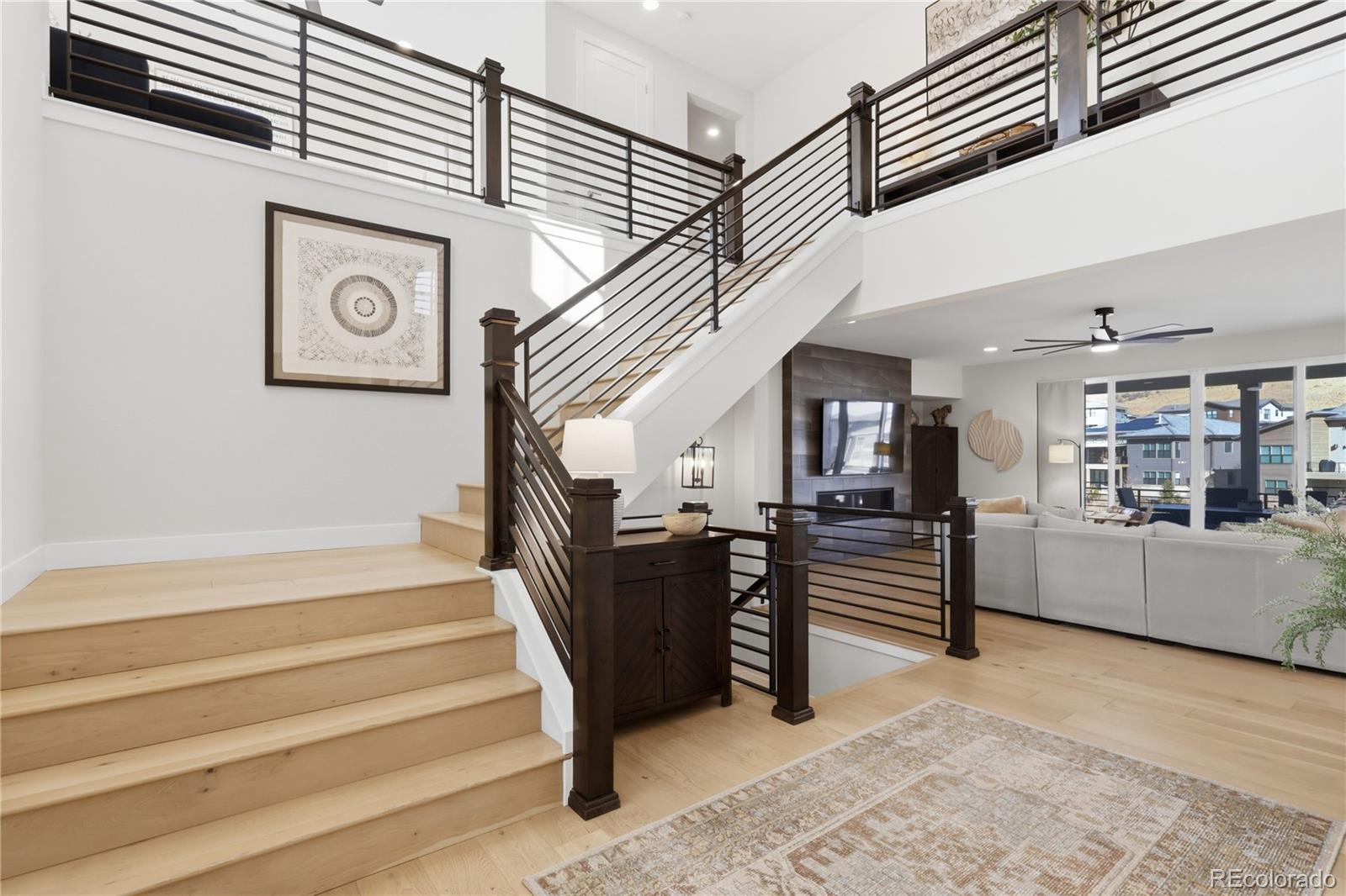 9625 Viewside Drive Lone Tree, CO 80124 - Photo 2 of 50