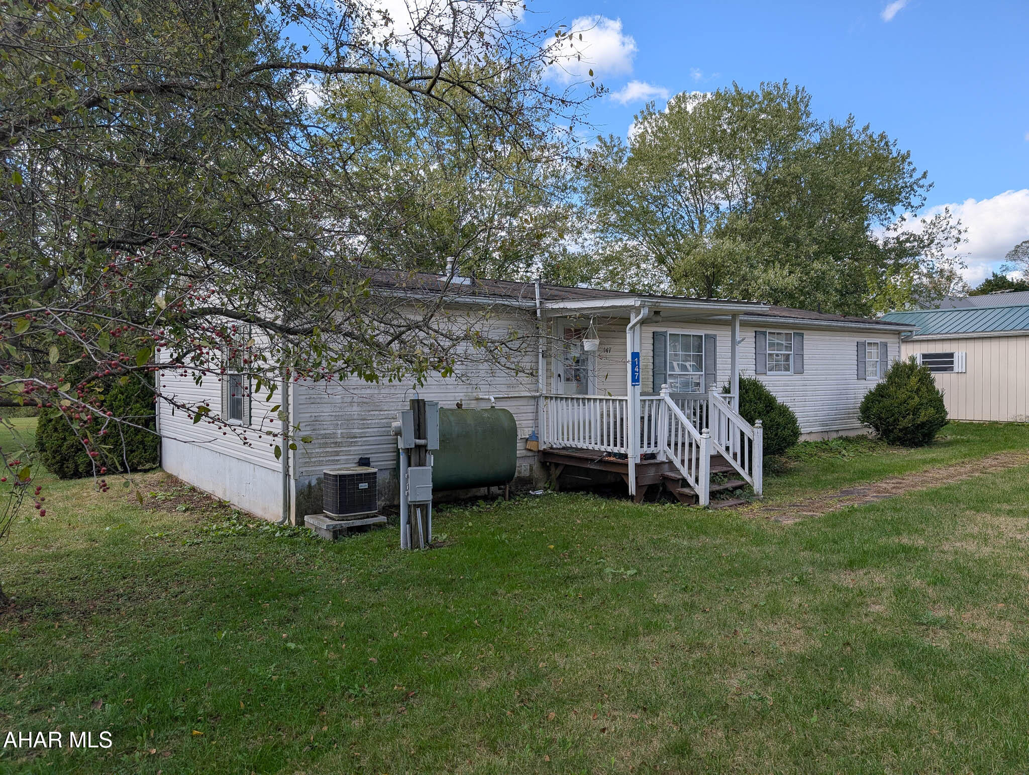147 Pine Street Alum Bank, PA 15521 - Photo 9 of 34
