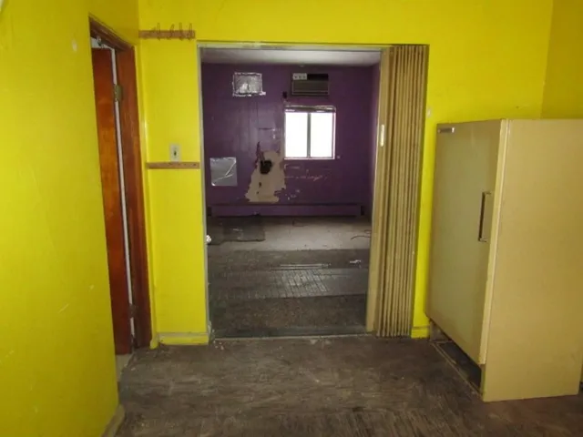 $99,900 | 240 East College Street, Canonsburg, PA 15317