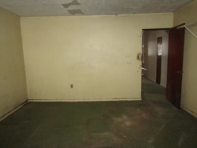 $99,900 | 240 East College Street, Canonsburg, PA 15317