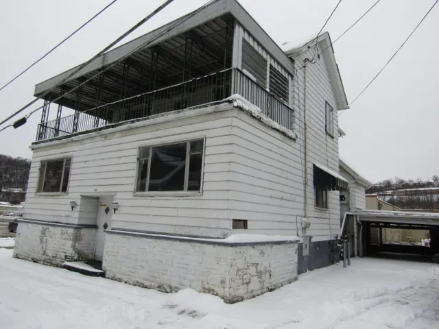 $99,900 | 240 East College Street, Canonsburg, PA 15317