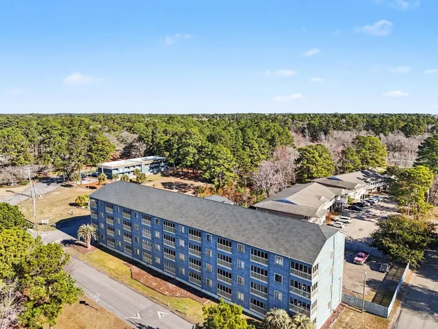 $134,900 | 4015 Fairway Drive, Unit 404A, Little River, SC 29566