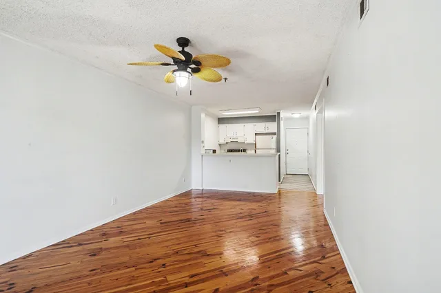 $134,900 | 4015 Fairway Drive, Unit 404A, Little River, SC 29566