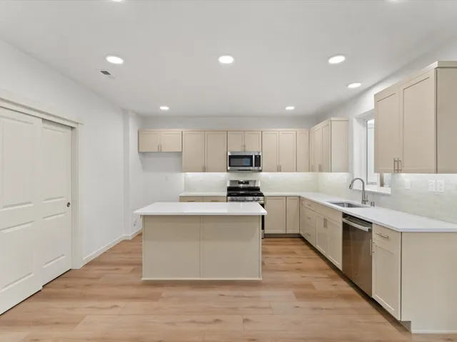 $579,990 | 18115 East Barclay Court, Unit 2/3 STONERIDGE ENCORE, Spokane Valley, WA 99016